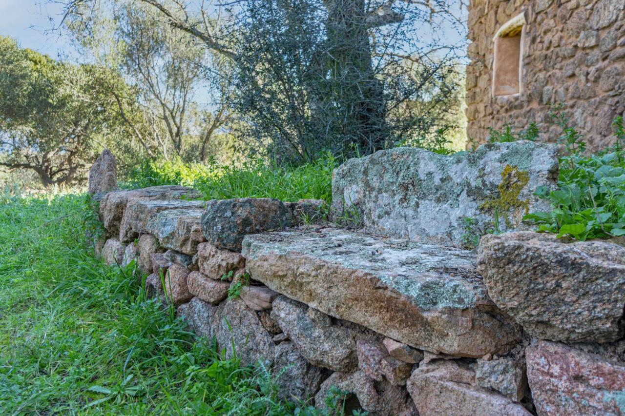 Le Case Di Mara - Appartamenti Tipici "Stazzo Giovannareddu" Porto San Paolo  Exterior foto