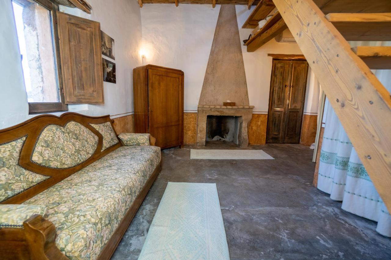 Le Case Di Mara - Appartamenti Tipici "Stazzo Giovannareddu" Porto San Paolo  Exterior foto